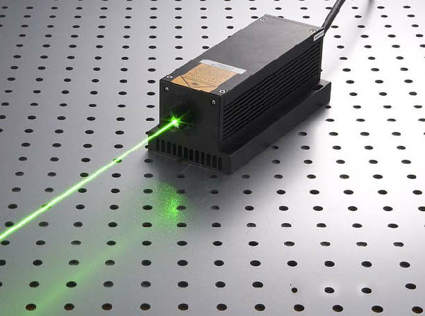 532nm 2000mw 2500mw 3000mw green dpss with TTL modulation high power pumped laser 532nm 2000mw 2500mw 3000mw green dpss with TTL modulation high power pumped laser